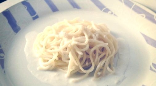 Спагетти в сливочно-сырном соусе