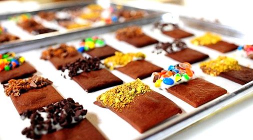 Шоколадное печенье с начинками на выбор