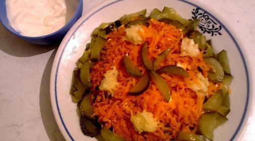 Салат Обжорка с курицей