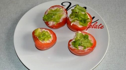 Салат в помидорах