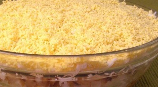 Салат из рыбы копченой