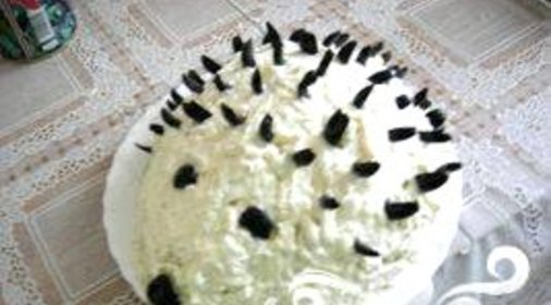 Праздничный салат Ежик в тумане