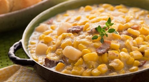 Сливочная кукуруза с кусочками бекона