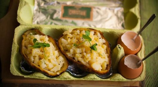 Картофель запеченный в обмане