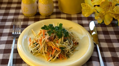 Салат из зеленой редьки