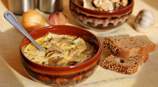Цыпленок с бананами