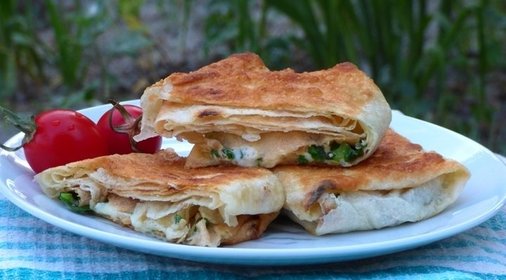 Салат с ветчиной и зеленым горошком