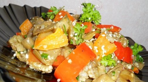 Салат из баклажанов и сладкого перца