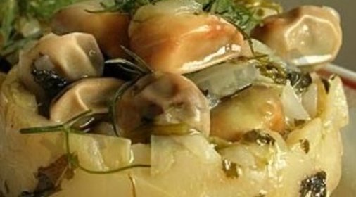 Оригинальный новогодний салат с артишоками