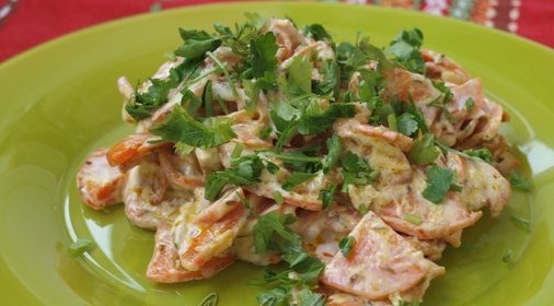 Морковный салат с йогуртовой заправкой по-турецки
