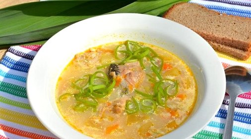 Рыбный суп с плавленым сыром