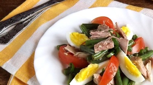 Тунец с фасолью