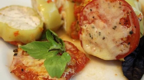 Перцы, фаршированные курицей