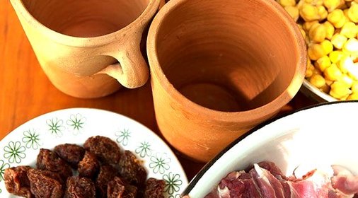 Пити в порционном горшочке