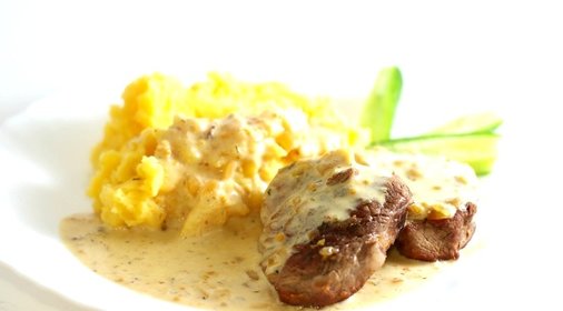 Мясо в горчичном соусе