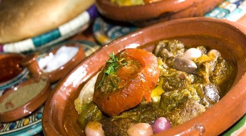 Тажин из баранины с инжиром, грецкими орехами, имбирем и корицей