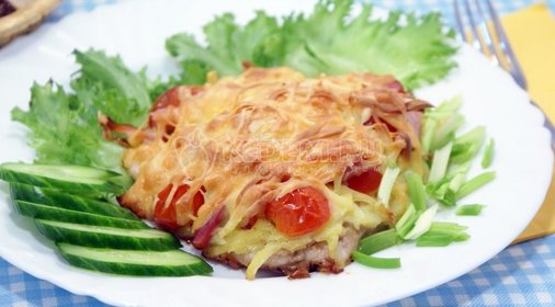 Салат из макарон, фасоли и грецких орехов