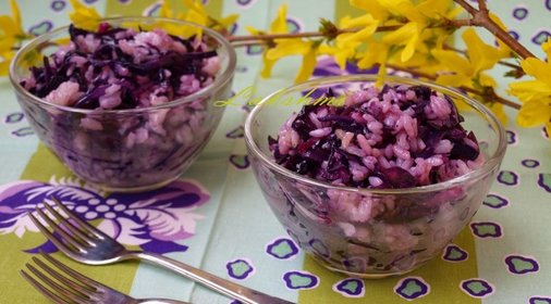Салат-гарнир из краснокочанной капусты и риса