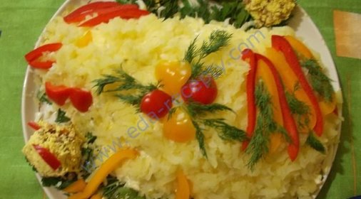 Салат из говяжьей печени с перцем