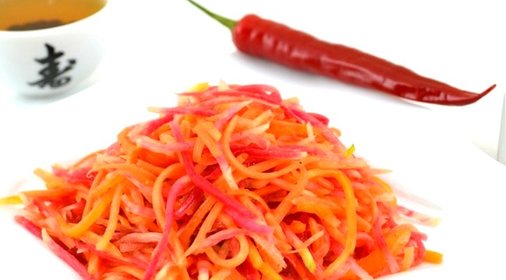 Постный салат из моркови