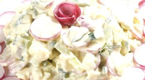 Салат с сыром