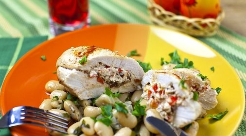 Грудка с фасолью