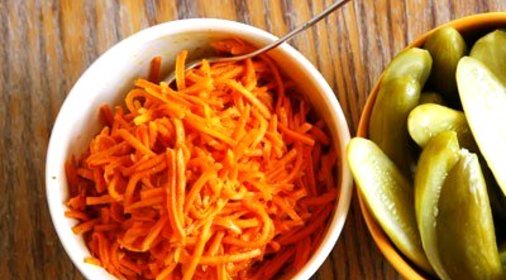 Салат из моркови с имбирем