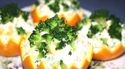 Салат с брокколи и апельсинами