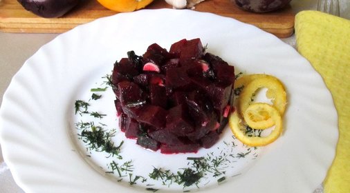 Свекольный салат с апельсиновой заправкой