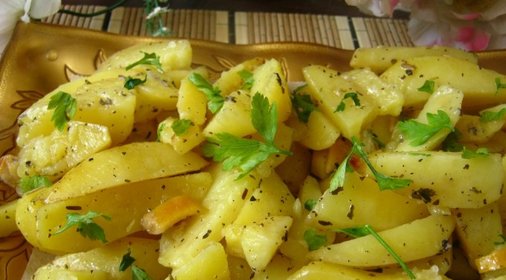 Картофель, запеченный с шалфеем и лимоном