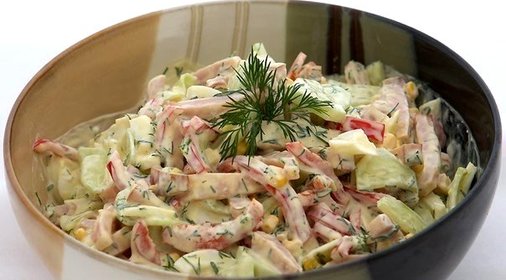 Салат с ветчиной и перцем