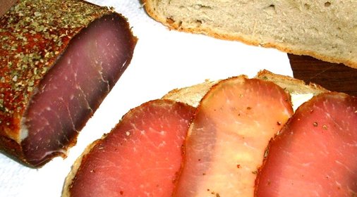 Вяленая свинина со специями