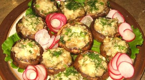 Фаршированные шампиньоны праздничные