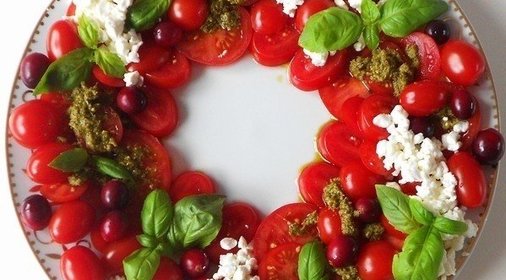 Новогодне-рождественский салат