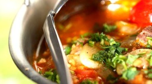 Щи рыбные с орехами