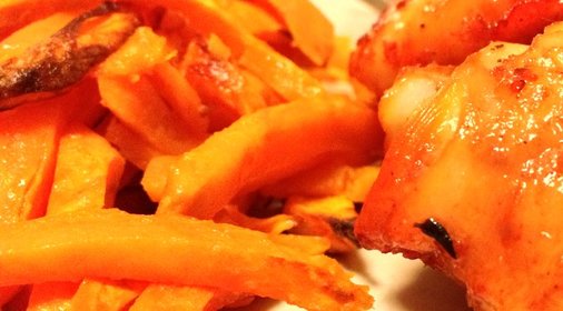 Запеченный картофель фри из батата