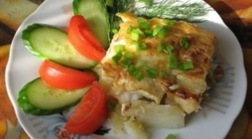 Салат с креветками и помидорами