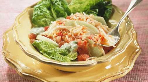 Салат из крабов, яблок и апельсинов