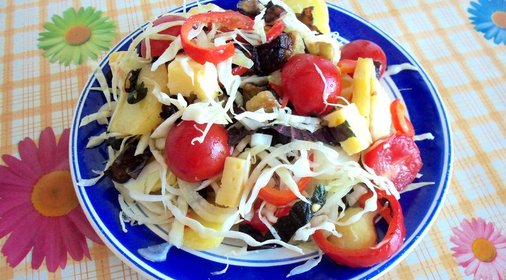 Горячий салат