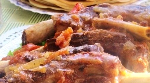 Мясо на кости в мультиварке