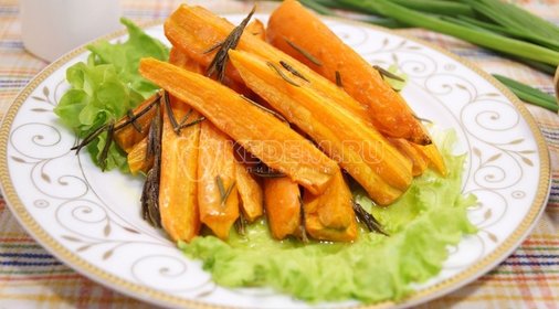 Морковь запеченная с розмарином