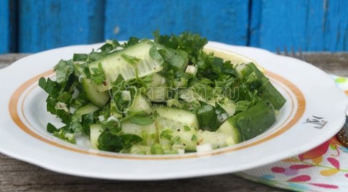 Чесночные огурчики