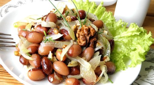 Салат из фасоли постный