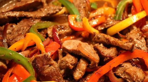 Телятина тушеная в вине