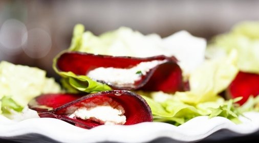 Цыпленок с помидорами в кляре