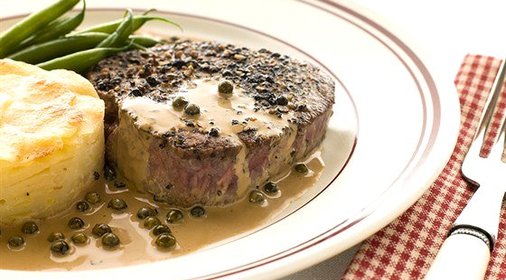 Говяжьи медальоны в коньячном соусе