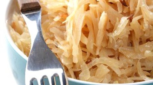 Шукрут по‑баварски с яблоками