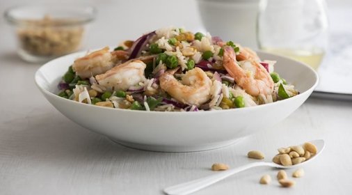 Салат с рисом и креветками