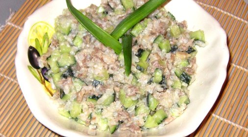 Салат Сытный с мясом утки