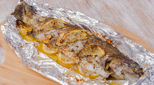 Форель, запеченная в фольге